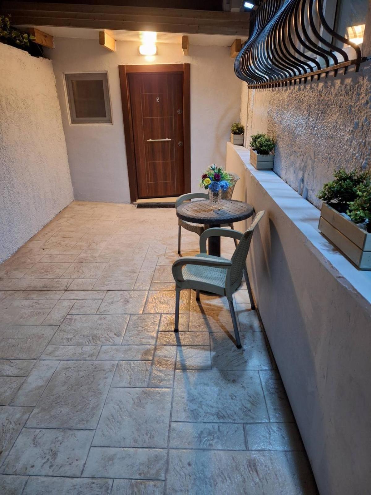 Johnson House Apartment Rafina  Phòng bức ảnh